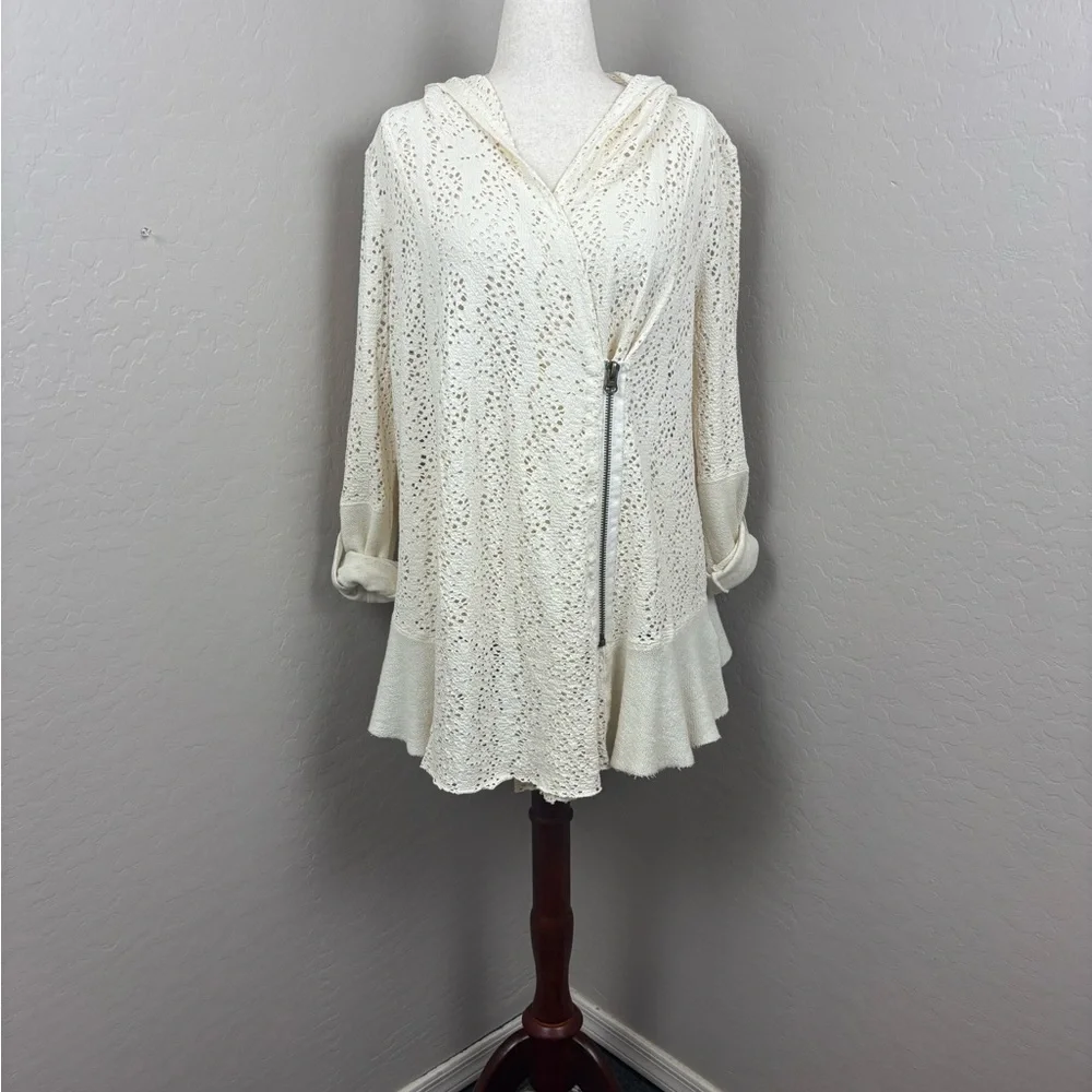 Free People Doiley Sweater - Picture 2 of 9